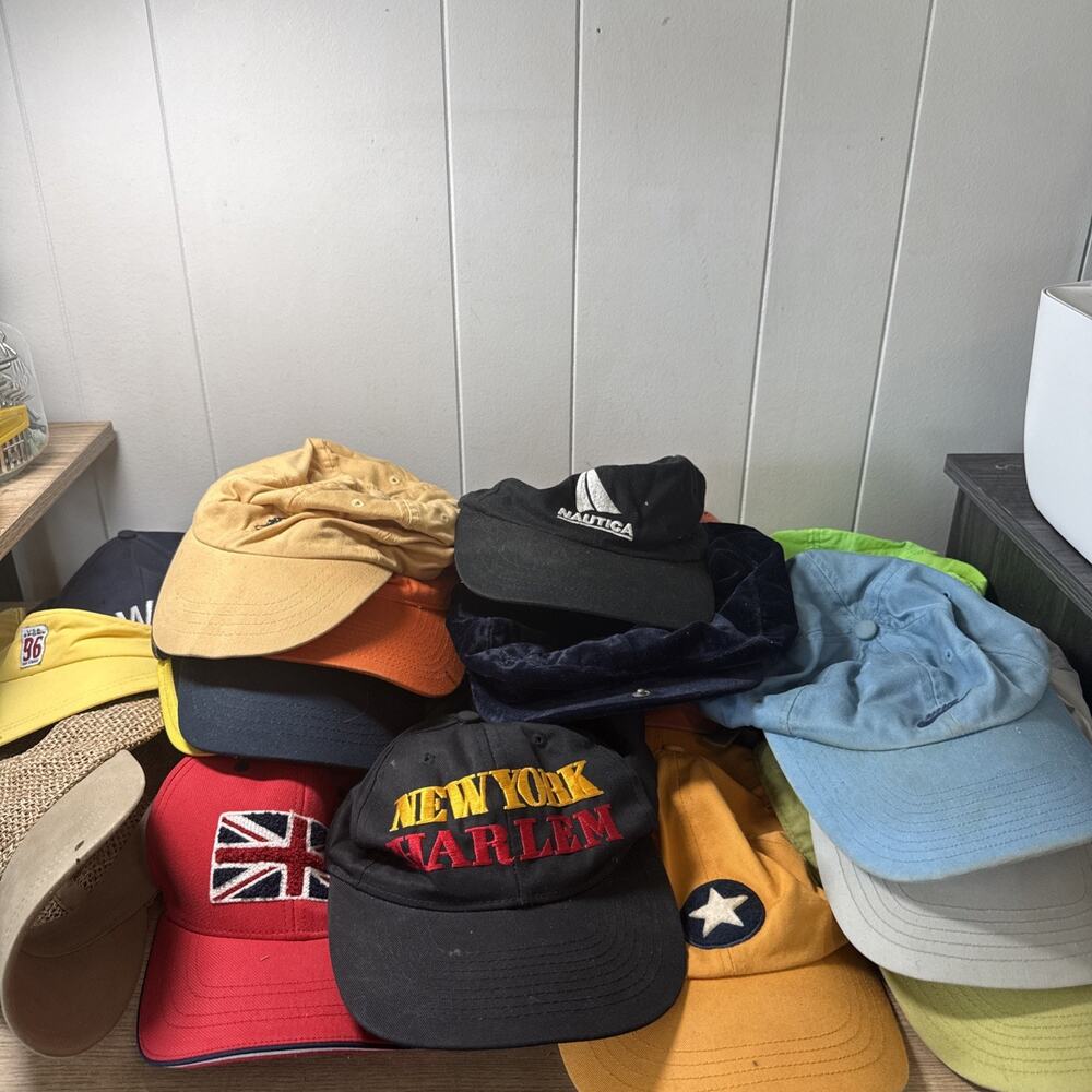 Lot of 21 Vintage Hats Baseball Caps, Gap, The Cap, Mecca, Reebok, Nautica Z10